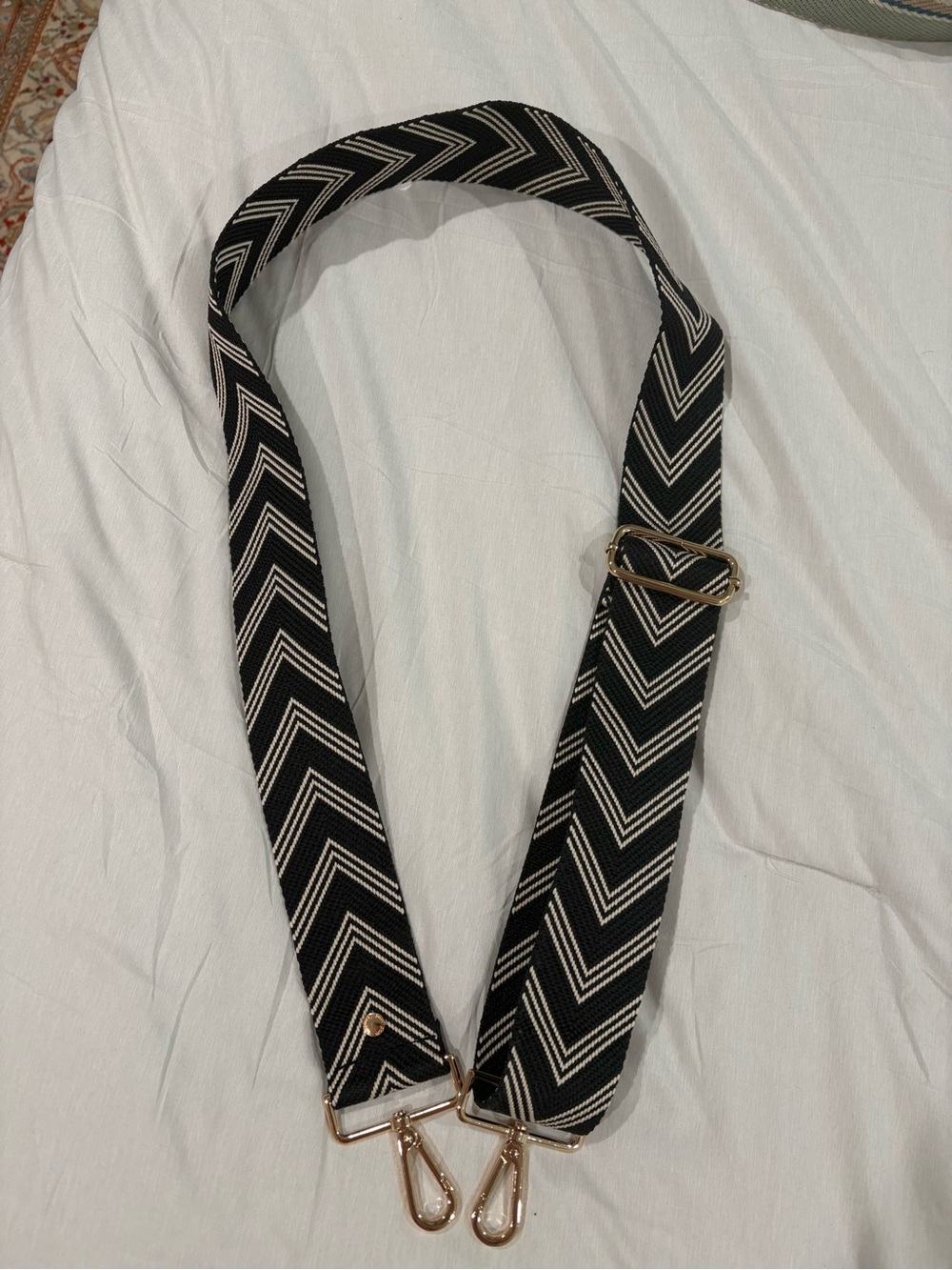 Chevron Pattern Wide Bag Strap in Black & White - Adjustable Replacement Strap